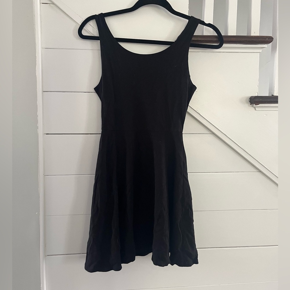 Women's Sleeveless Black Dress with Cut Out Back (S)